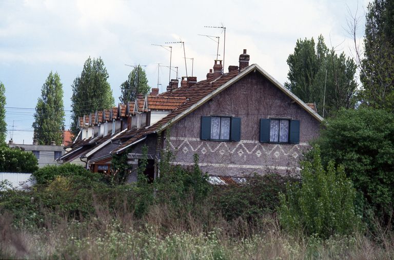 Ancienne cité ouvrière des établissements Defrance à Pont-Sainte-Maxence