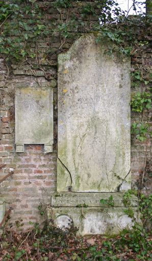 Enclos funéraire de la famille Domont-Cozette