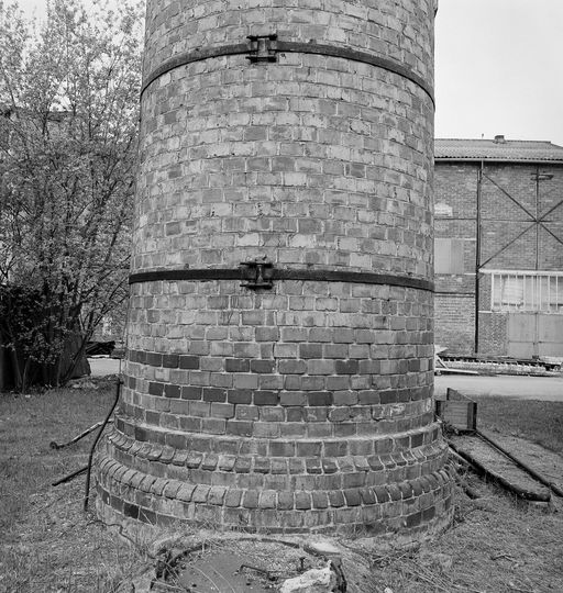 Ancienne usine de produits chimiques (usine de noir animal), dite Société des Colles et Gélatines Françaises, puis Rousselot