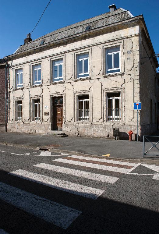 Maison, puis pensionnat Jeanne d'Arc, actuellement école maternelle Notre-Dame des Anges