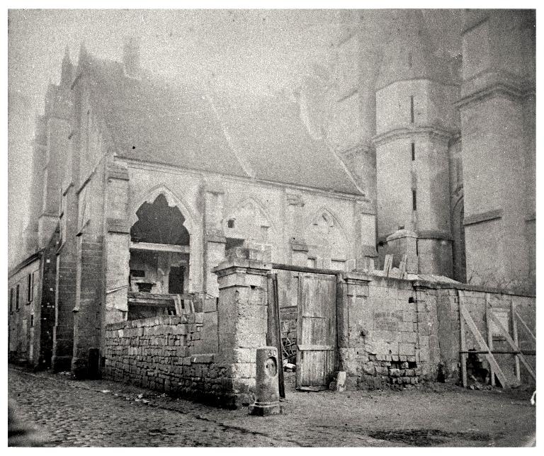 Ancien ensemble canonial de Soissons (salle capitulaire, cloître, maisons, collège)