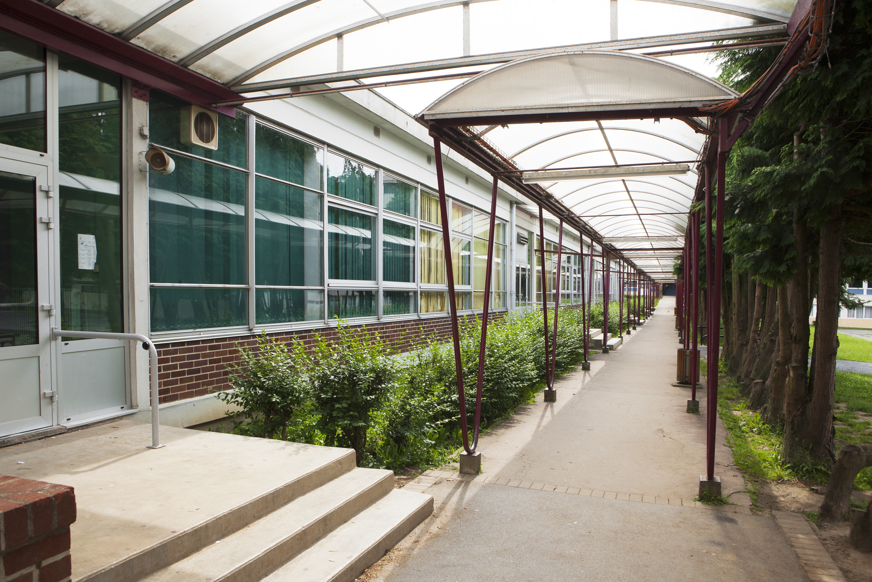 Collège, puis lycée, puis Cité scolaire Eugène-Thomas