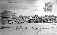 La place Holleville, carte postale, 1er quart 20e siècle (coll. part.).