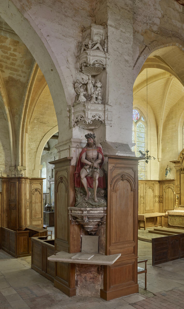 Ensemble dit du Christ de Pitié (statue, socle, dais d'architecture, groupe sculpté)