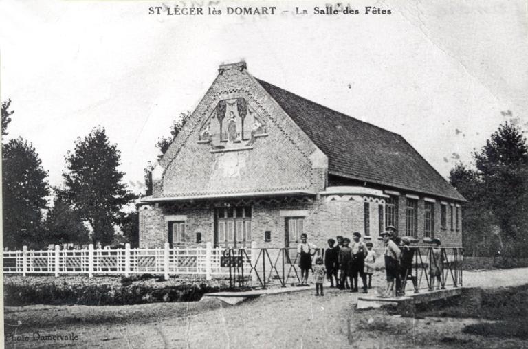 Salle des fêtes de Saint-Léger-lès-Domart, dite le Foyer