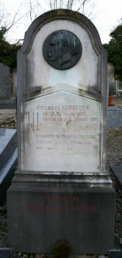 Tombeau (stèle funéraire) de Charles-Gabriel Verecque [famille Verecque-Dupuis]