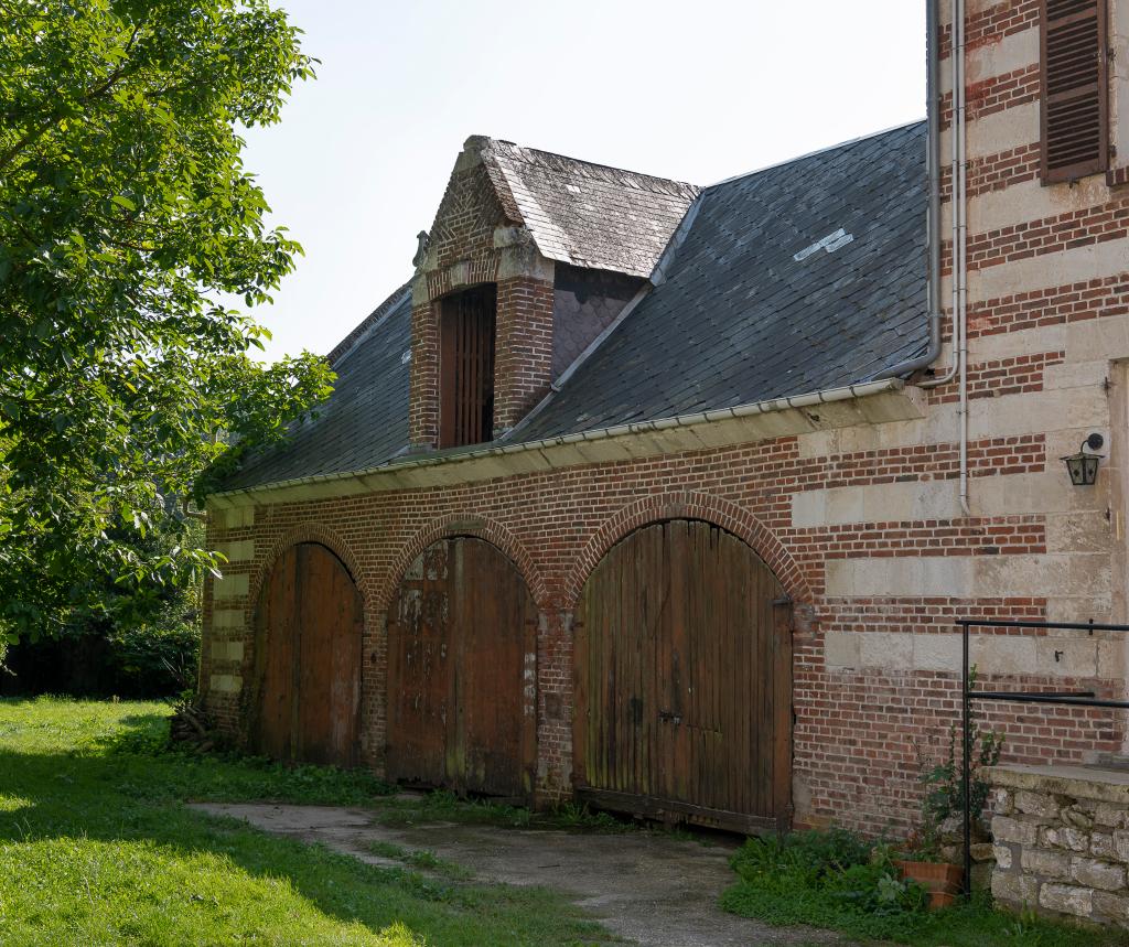 Ancienne ferme et château de Bonneleau