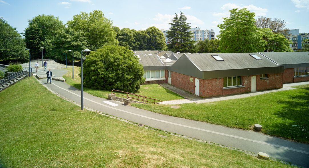 L'école primaire Hippolyte-Taine (quartier le Triolo).