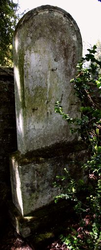 Tombeau (stèle funéraire) Dècle-Loison
