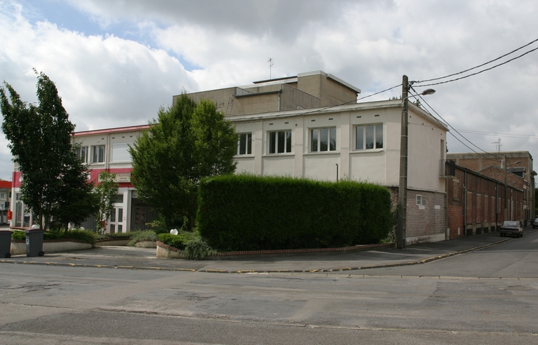 Ancienne brasserie coopérative La Populaire, puis Brasserie La Comète, actuellement garage de réparation automobile