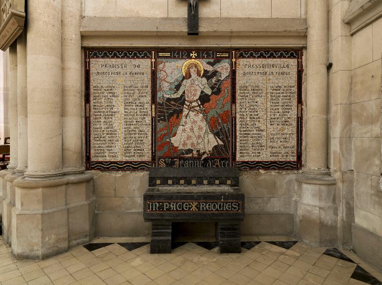 Tableau commémoratif des morts de la paroisse, durant la guerre de 1914-1918 et celle de 1870-1871