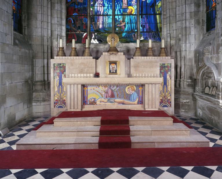 Maître-autel et tabernacle de style Art déco