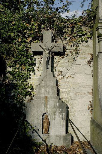 Tombeau (stèle funéraire) Mongrenier
