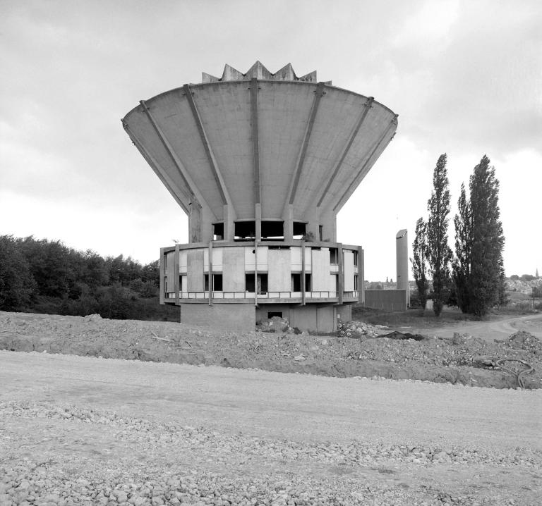 Usine de fabrication des métaux Victor Dumont, puis usine de l’Espérance, puis Société des Aciéries du Nord et de l'Est, puis Usinor Louvroil