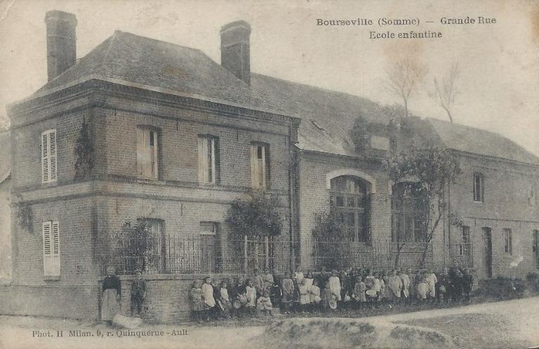 Ancienne école primaire de filles de Bourseville