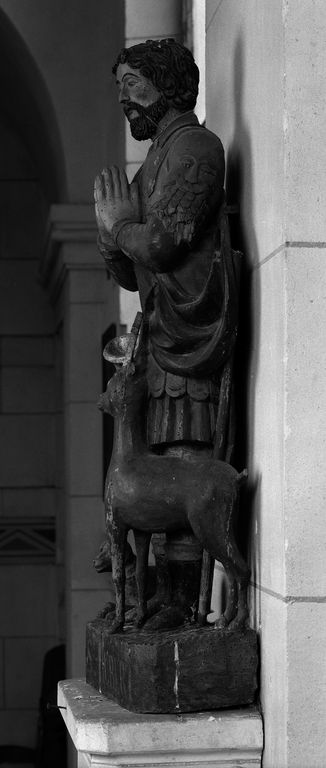 Statue (demi-nature) : saint Hubert