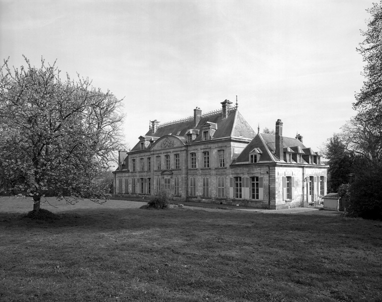 Château de Contay