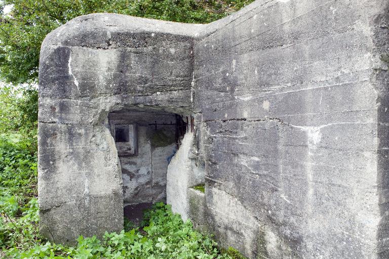 Casemate à mitrailleuse 212