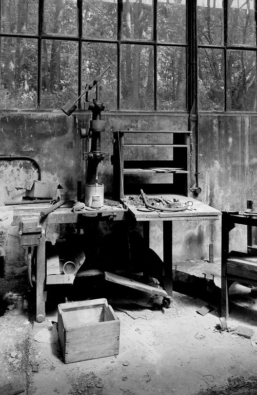 Ancien moulin à farine, puis usine de matériel optique Colmont et Cie, puis Valette et Cie, puis Société Industrielle de Jumelles et Instruments de Précision