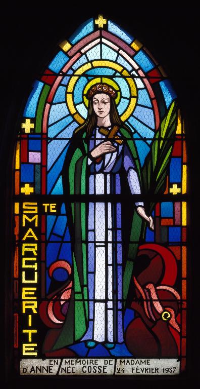 Ensemble de trois verrières à personnages : sainte Marguerite, sainte Claire, saint Sébastien (baies 6, 8 et 10)