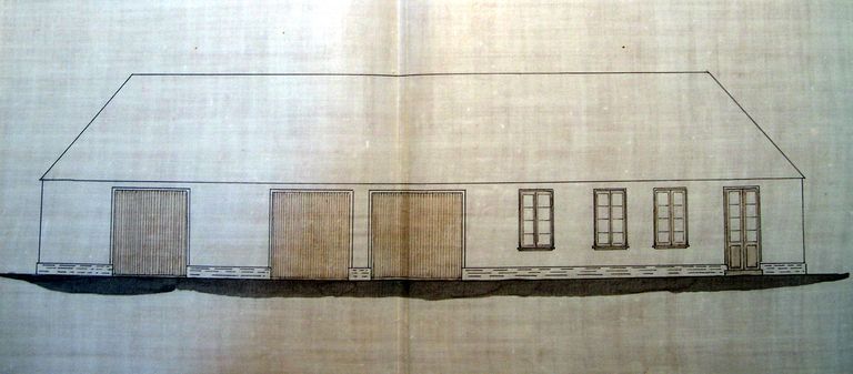 Ancienne ferme, puis mairie et école primaire communale de garçons de Bertangles, actuellement immeuble à logements