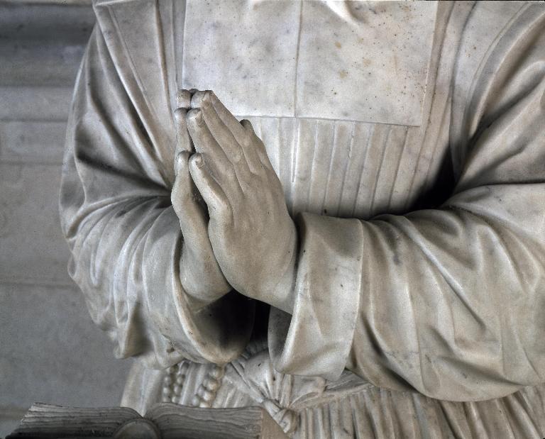 Élément d'un monument funéraire : priant de Madeleine de Crèvecœur (?), dit à tort de l'abbesse Henriette de Lorraine