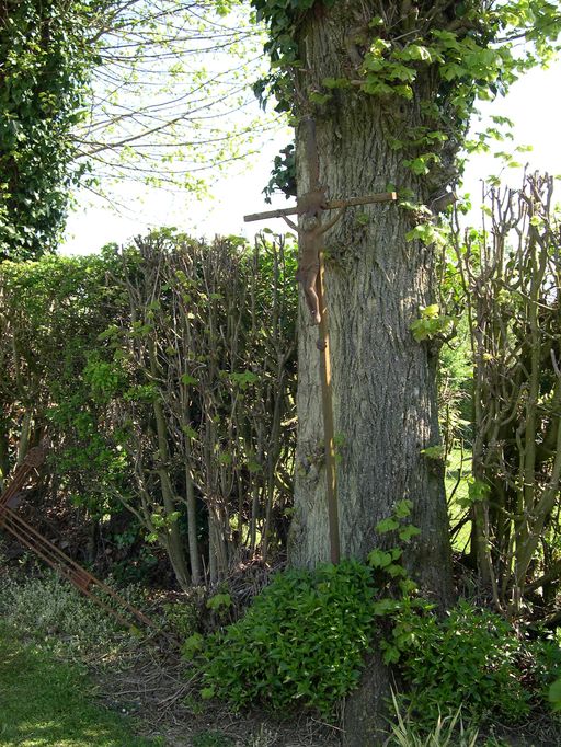 Cimetière communal de Sains-en-Amiénois