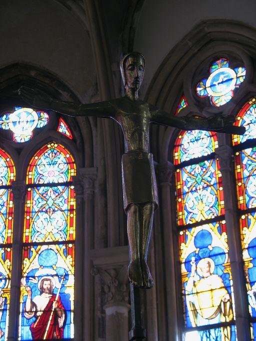 Sculpture : Christ en croix